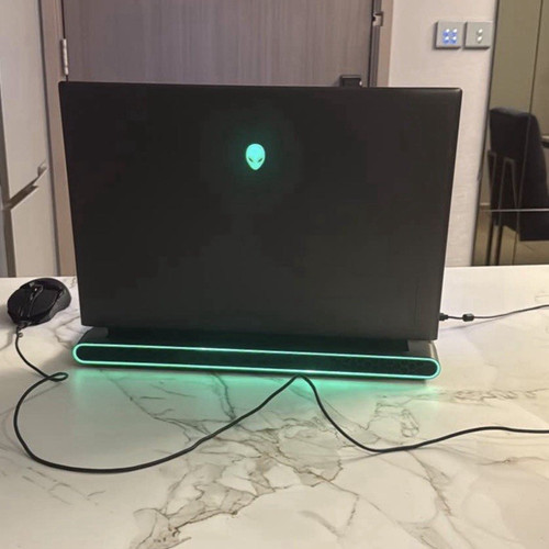 Alienware m18 rtx 4090 - -,