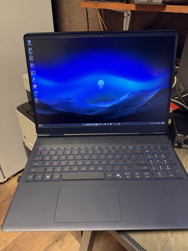 Alienware aurora 5k i7 - 16", 2.5k