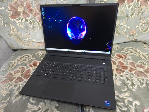 Alienware m18 13900hx - alienware, r1