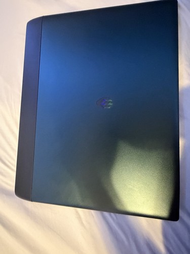 Alienware gaming laptop - laptop, 18"